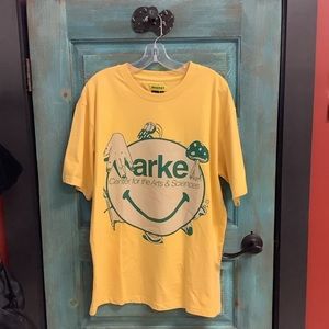 NWT Market Smiley Men’s Large Tee